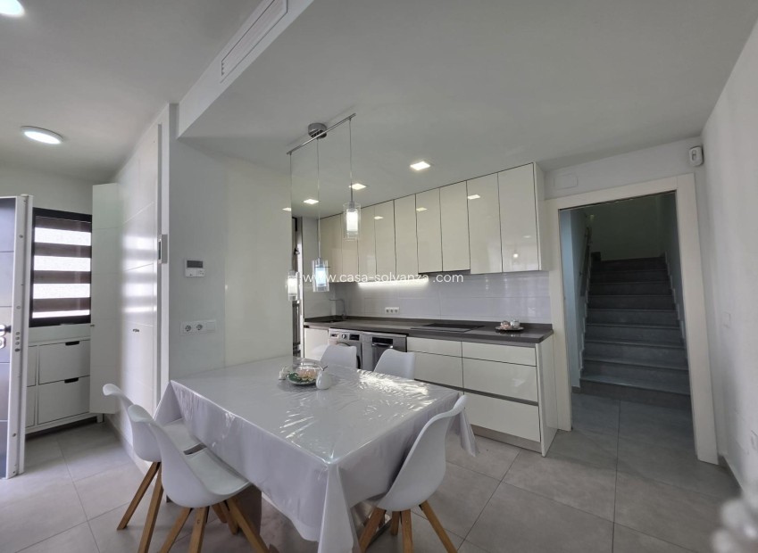 Revente - Villa - San Pedro del Pinatar - Villa Alegría