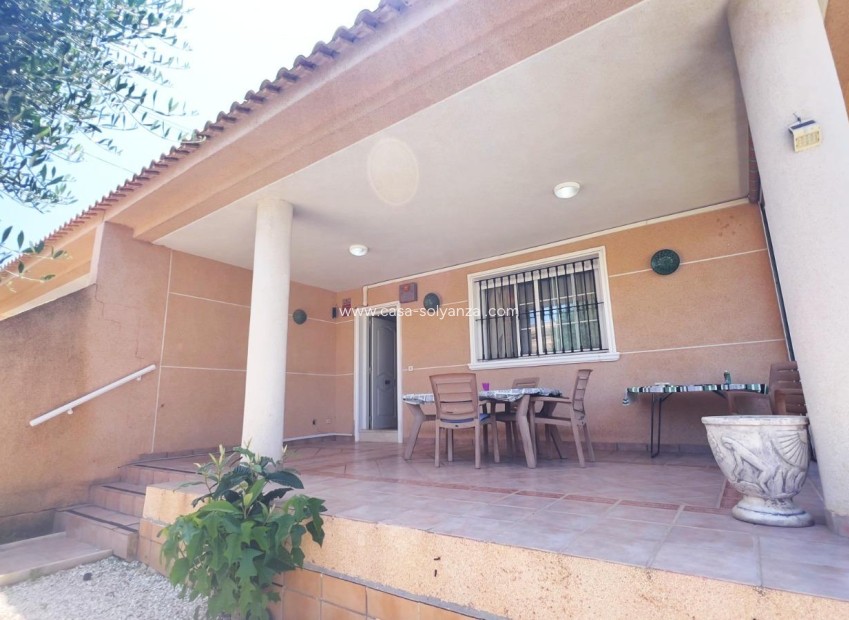 Revente - Villa - Torrevieja - Aguas nuevas