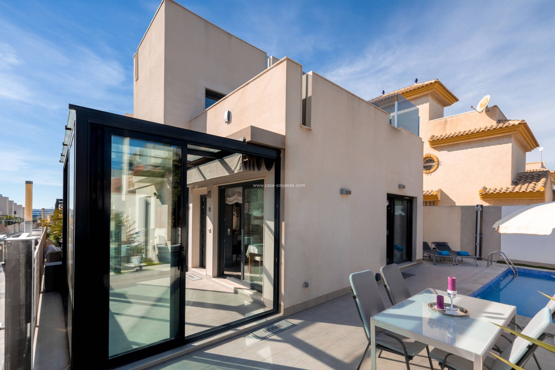 Revente - Villa - Torrevieja - Aguas nuevas