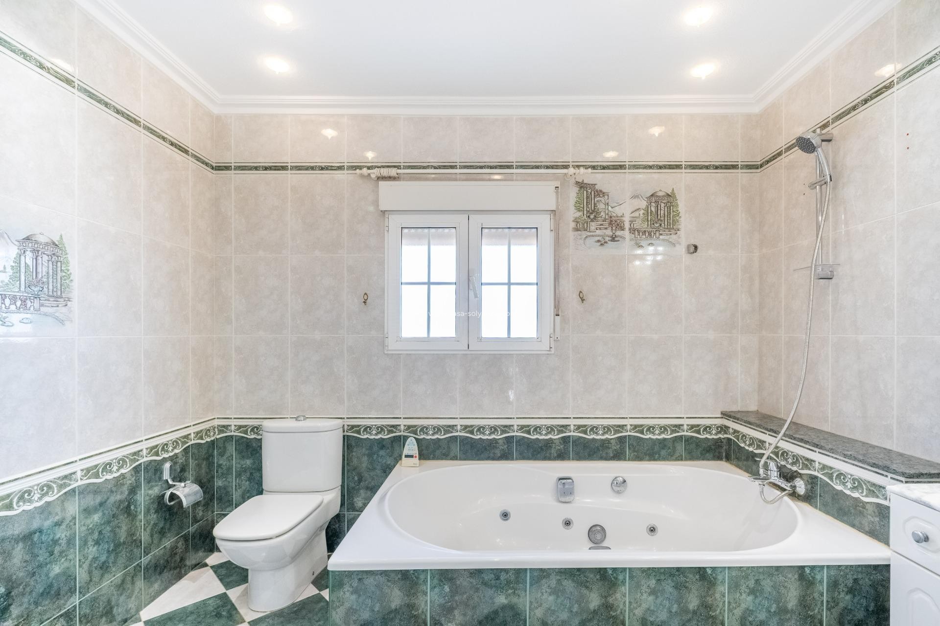 Revente - Villa - Torrevieja - El chaparral