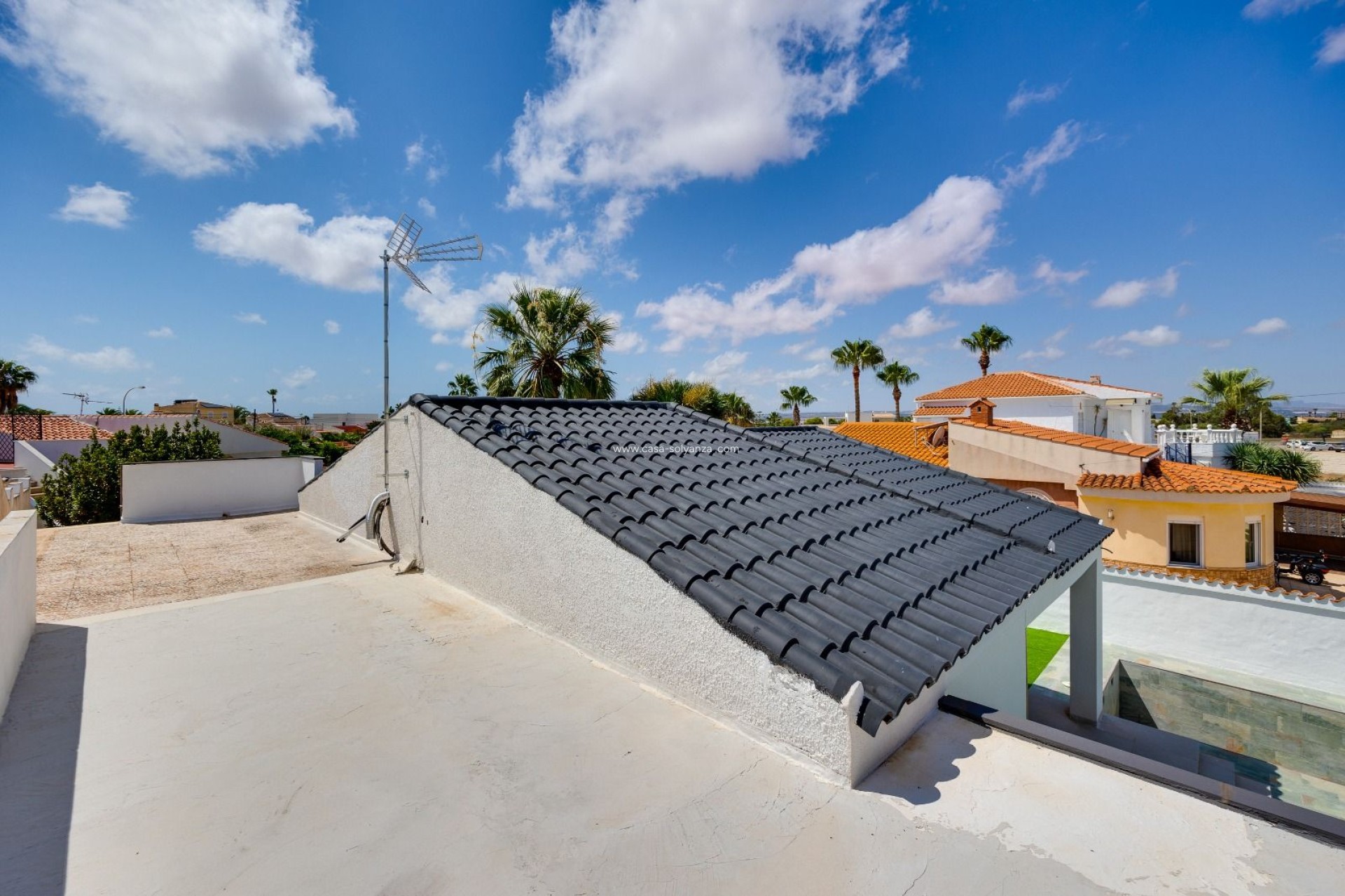 Revente - Villa - Torrevieja - El chaparral