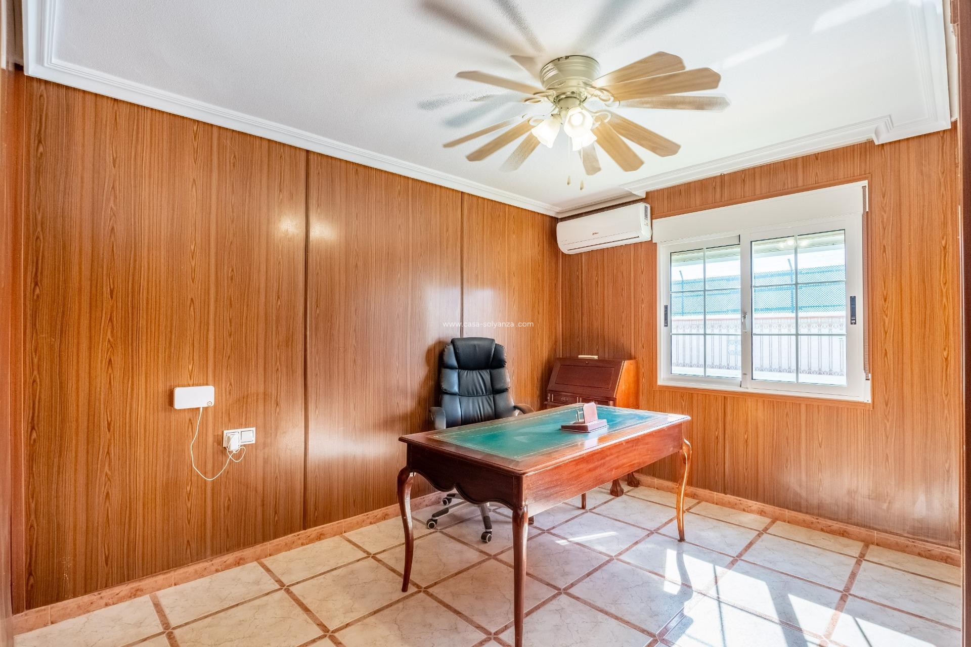 Revente - Villa - Torrevieja - El chaparral