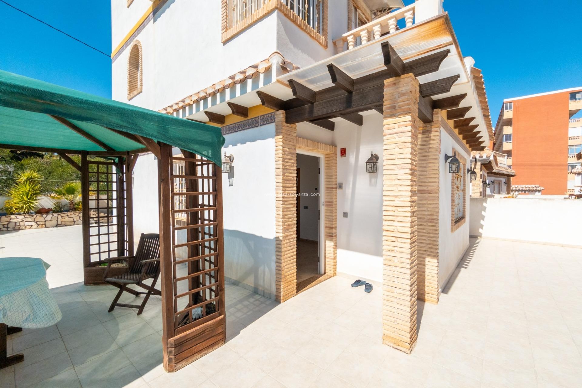 Revente - Villa - Torrevieja - La Mata