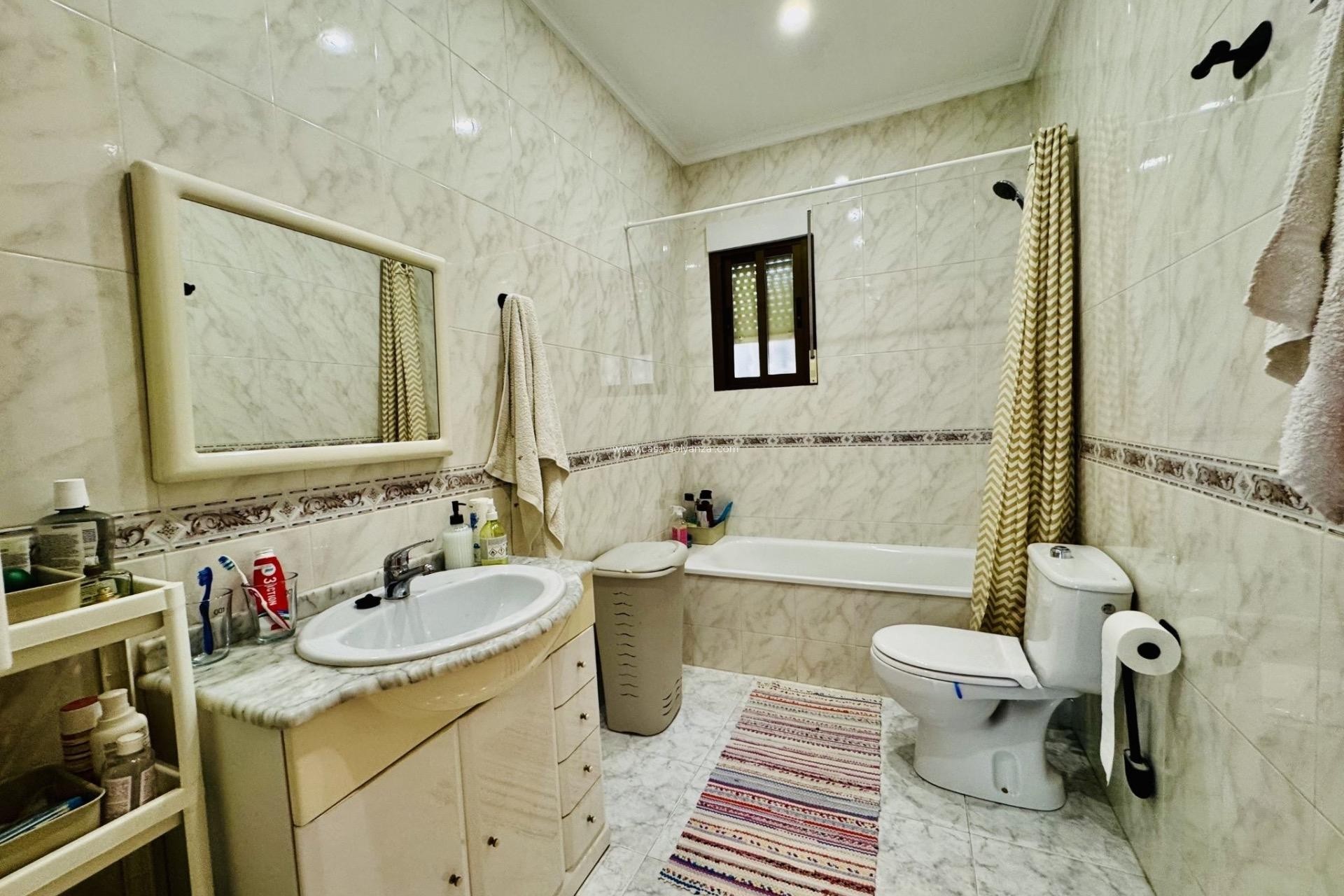 Revente - Villa - Torrevieja - La Siesta