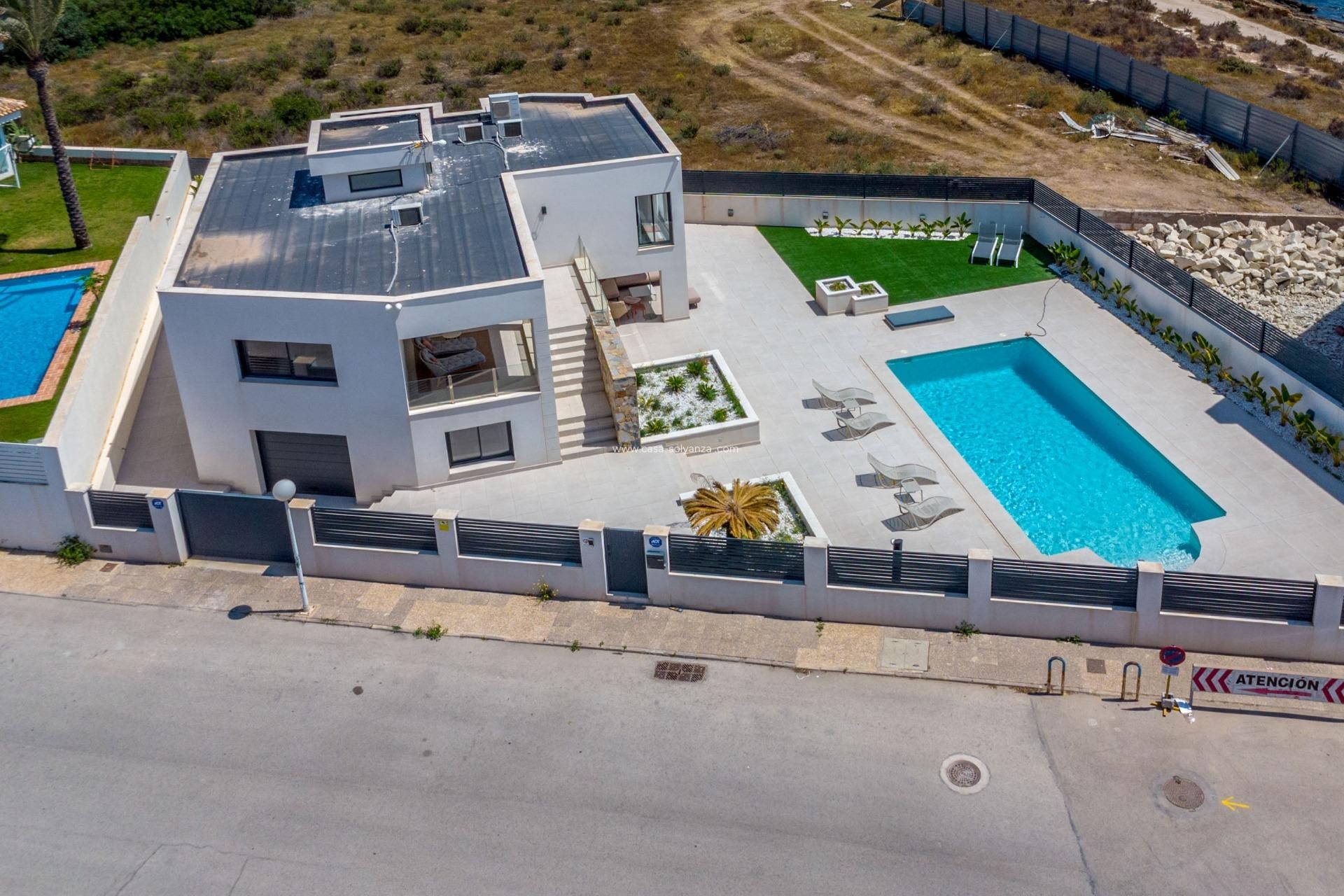 Revente - Villa - Torrevieja - La veleta