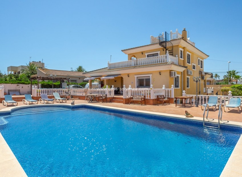 Revente - Villa - Torrevieja - Los Balcones