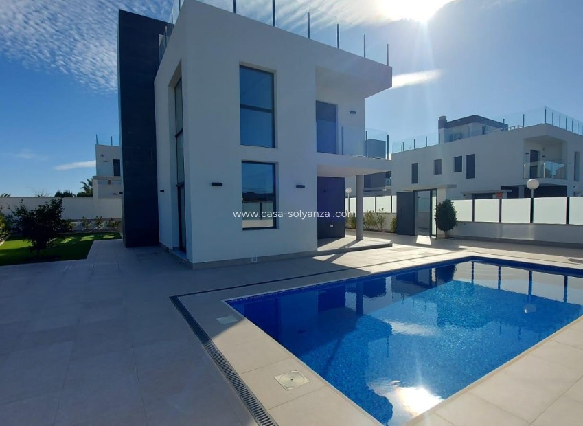 Revente - Villa - Torrevieja - Los Balcones