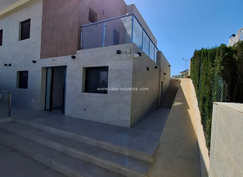 Revente - Villa - Torrevieja - Los Balcones