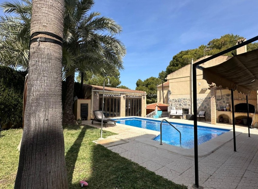 Revente - Villa - Torrevieja - Los Balcones