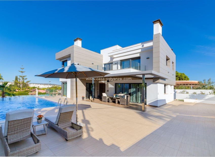 Revente - Villa - Torrevieja - Los Balcones