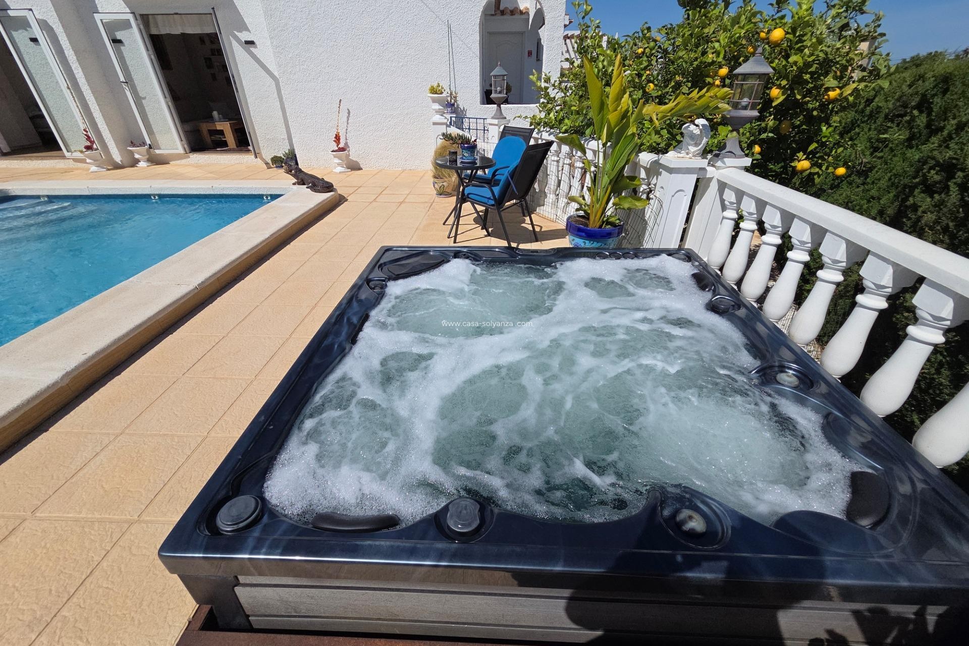 Revente - Villa - Torrevieja - Los Balcones