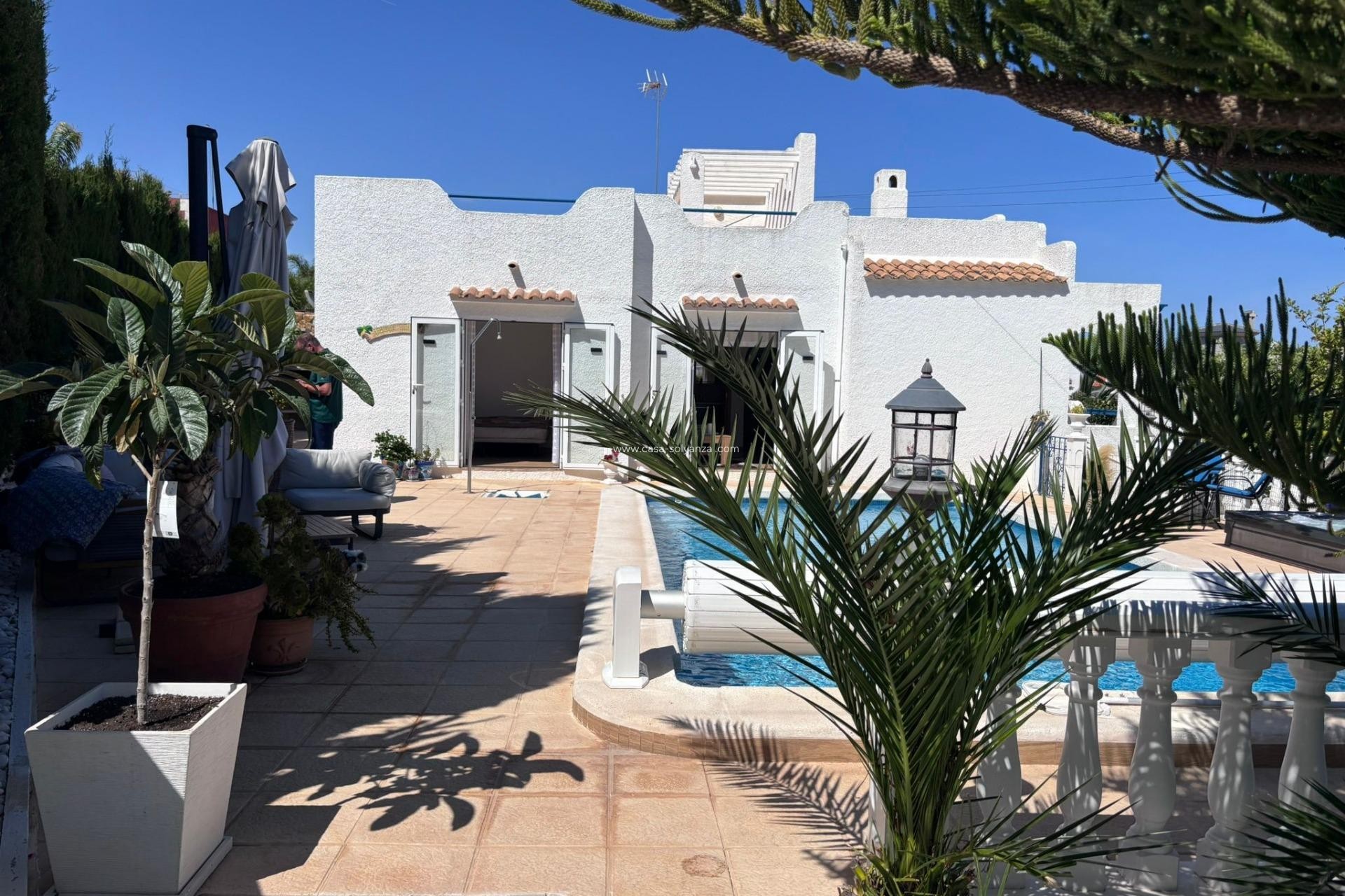 Revente - Villa - Torrevieja - Los Balcones