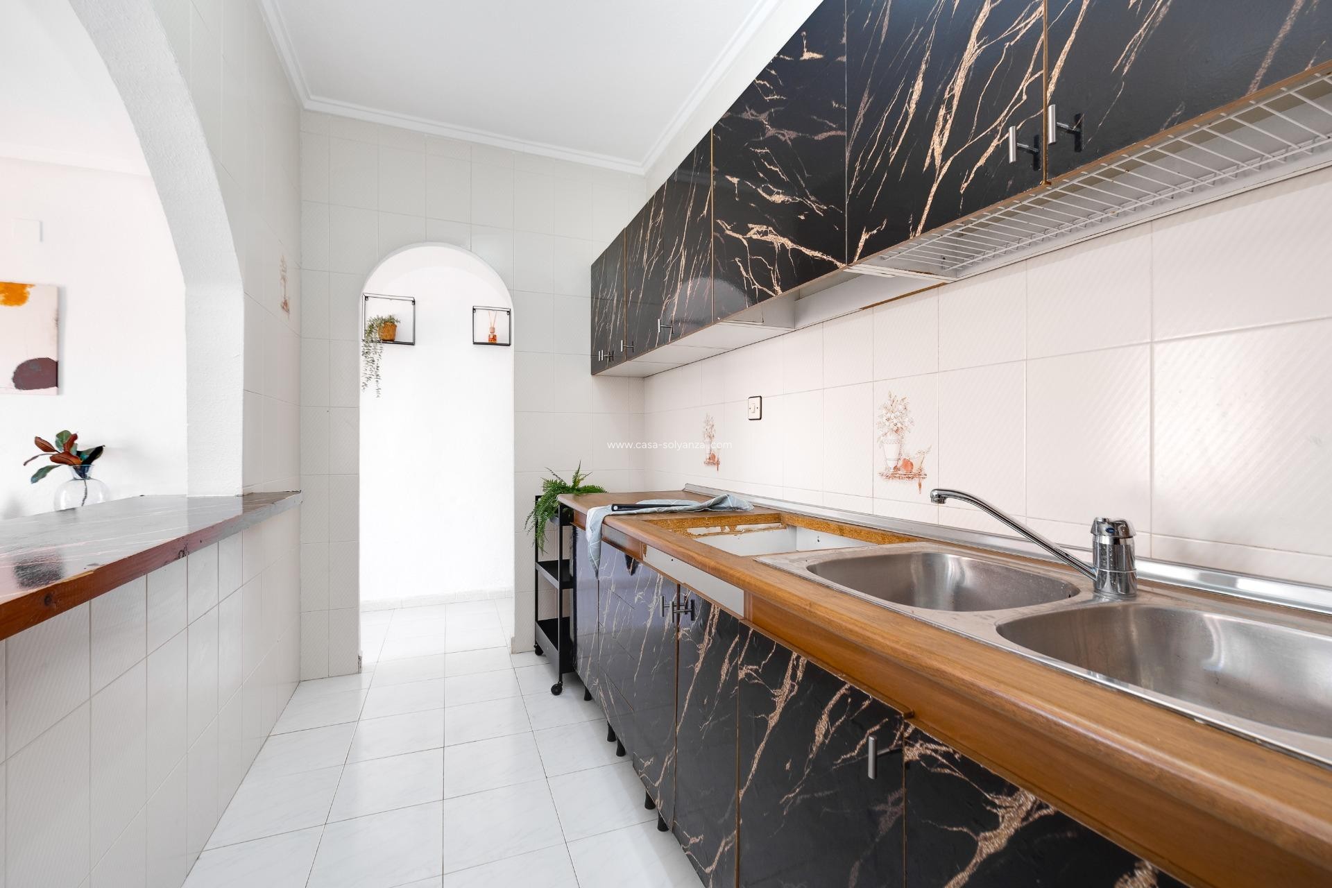 Revente - Villa - Torrevieja - Nueva Torrevieja