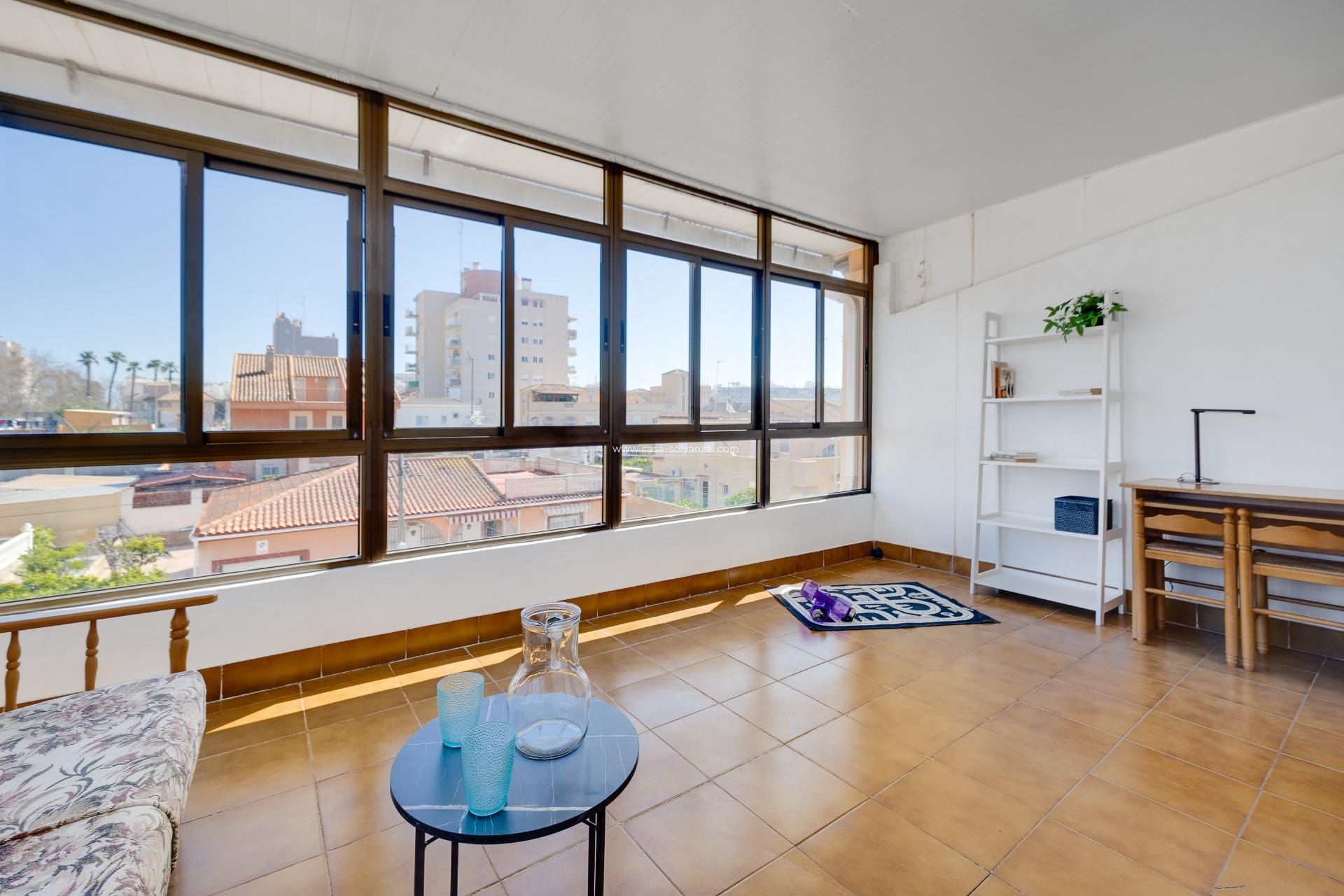 Revente - Villa - Torrevieja - Nueva Torrevieja