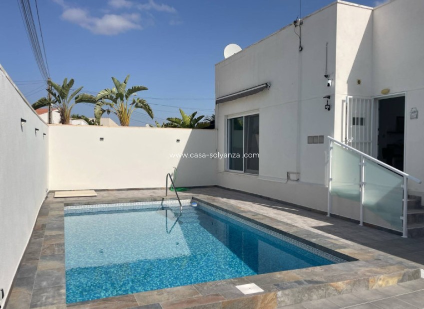 Revente - Villa - Torrevieja - San Luis