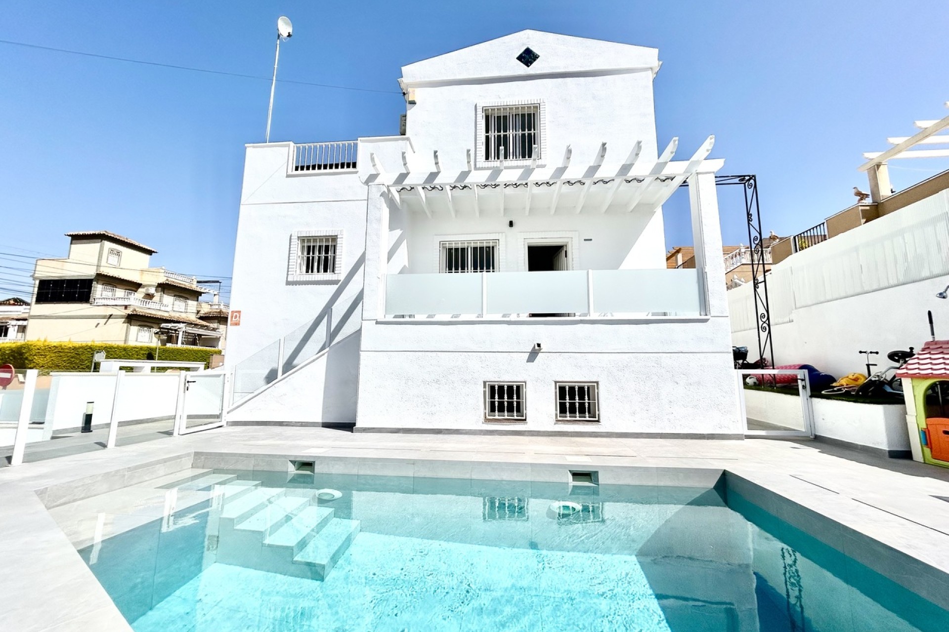 Revente - Villa - Villamartin - Costa Blanca