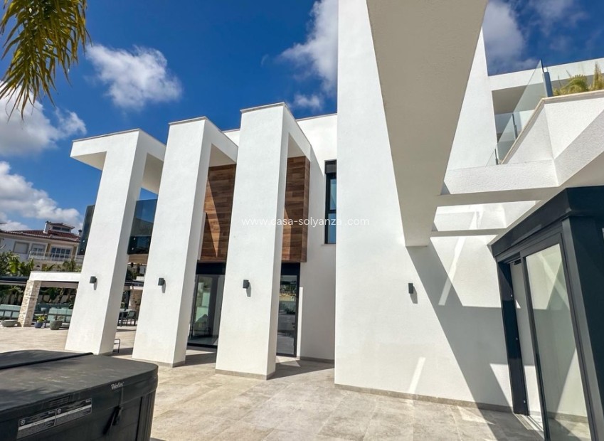 Revente - Villa - Villamartin - Villamartín