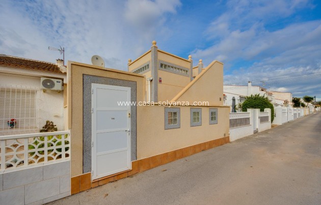 Stadthaus - Wiederverkauf - Torrevieja - El Limonar
