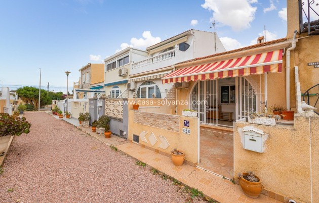 Stadthaus - Wiederverkauf - Torrevieja - La Siesta