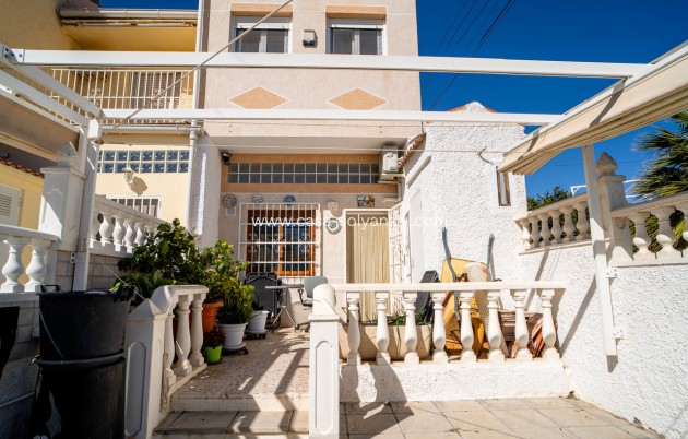 Stadthaus - Wiederverkauf - Torrevieja - Torrevieja