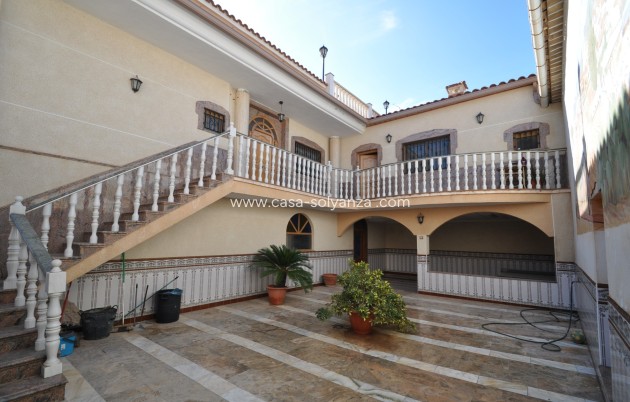 Townhouse - Resale - Algueña - Inland