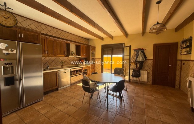 Townhouse - Resale - Avileses - Avileses