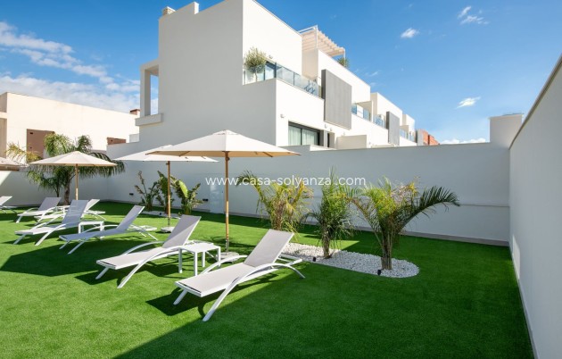 Townhouse - Resale - Cox - Cox