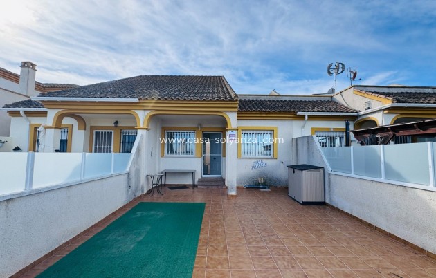 Townhouse - Resale - Daya Nueva - Daya Nueva