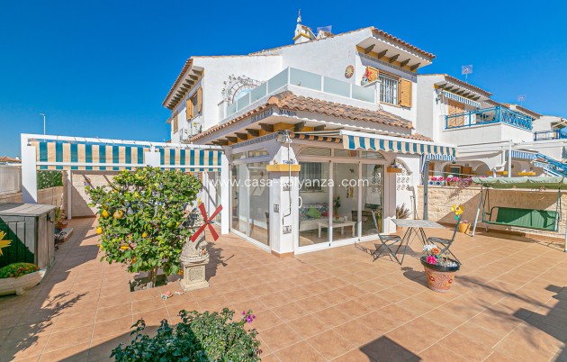 Townhouse - Resale - Mil Palmeras - Riomar