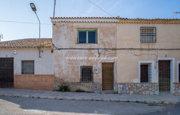 Townhouse - Resale - Raspay - Calle Enrique Canto 4 be