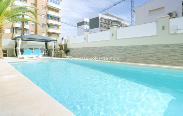 Townhouse - Resale - Torrevieja - Punta Prima