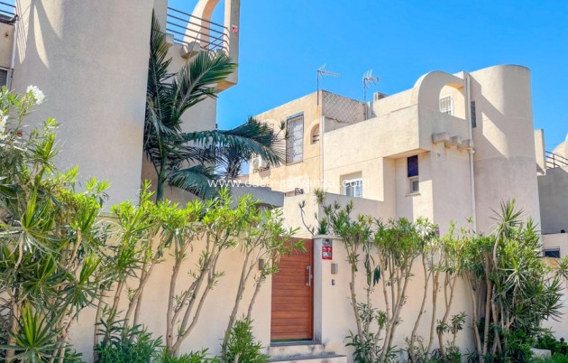 Townhouse - Resale - Torrevieja - Torrevieja Centro