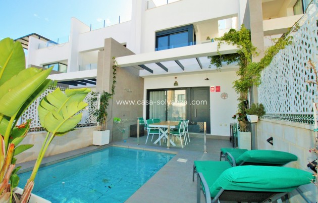 Townhouse - Resale - Villamartin - Villamartín