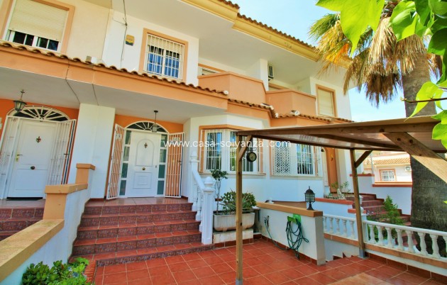 Townhouse - Resale - Villamartin - Villamartín