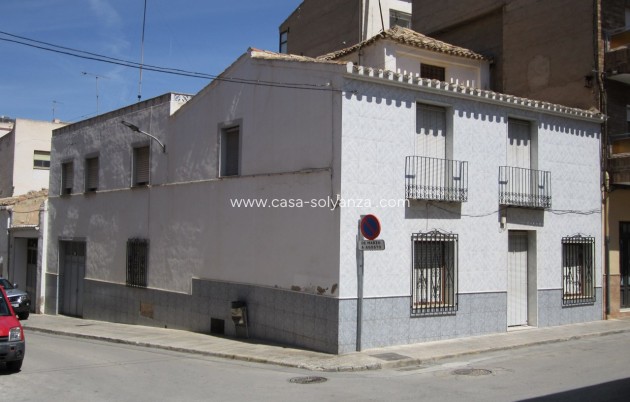 Townhouse - Resale - Yecla - Inland