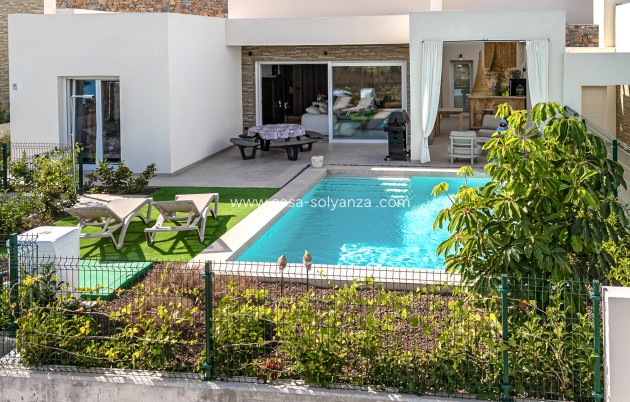 Villa - Herverkoop - Algorfa - La Finca