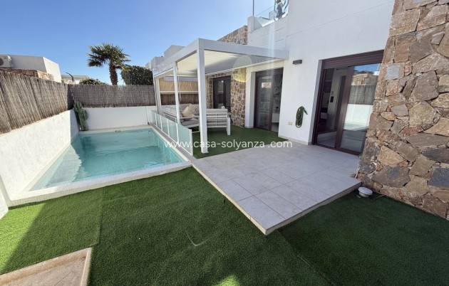 Villa - Herverkoop - Cabo Roig - Costa Blanca