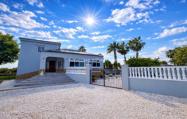 Villa - Herverkoop - Catral - Costa Blanca
