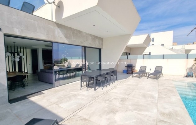 Villa - Herverkoop - Ciudad Quesada - Costa Blanca