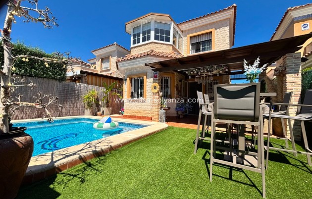 Villa - Herverkoop - El Raso - Guardamar del Segura