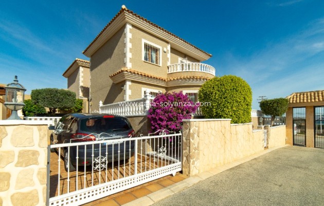 Villa - Herverkoop - Los Altos - CSCQ-41279