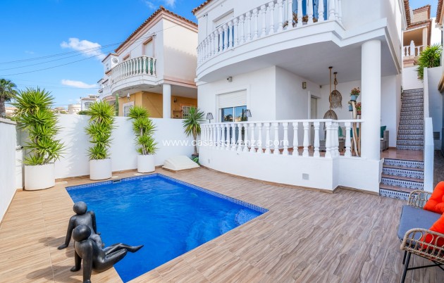 Villa - Herverkoop - Orihuela Costa - Costa Blanca