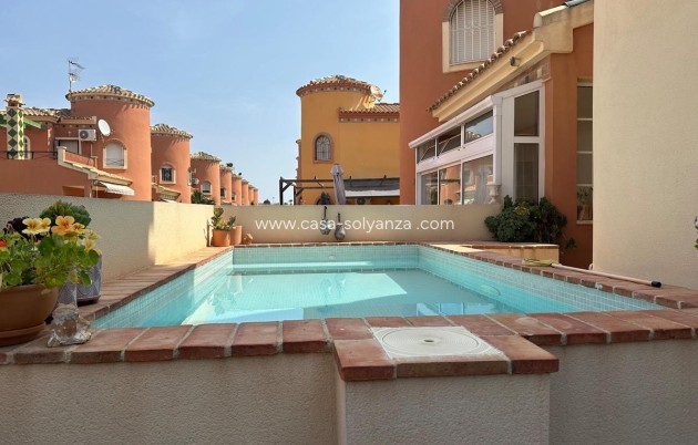 Villa - Herverkoop - Orihuela Costa - Playa Flamenca