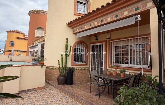 Villa - Herverkoop - Orihuela Costa - Playa Flamenca