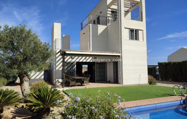 Villa - Herverkoop - Peraleja Golf - Inland