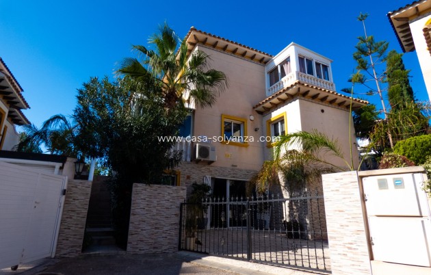 Villa - Herverkoop - Playa Flamenca - Costa Blanca