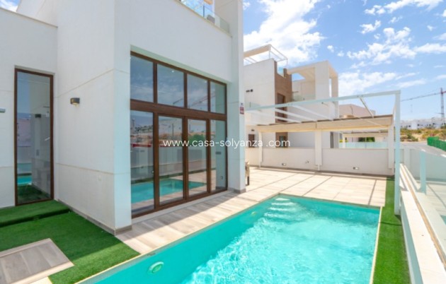 Villa - Herverkoop - Torrevieja - Costa Blanca