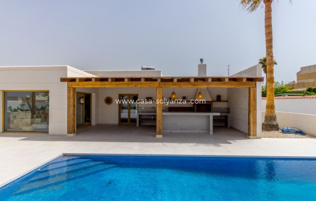 Villa - Herverkoop - Torrevieja - Torreta Florida