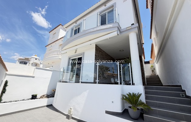 Villa - Herverkoop - Villamartin - Villamartín