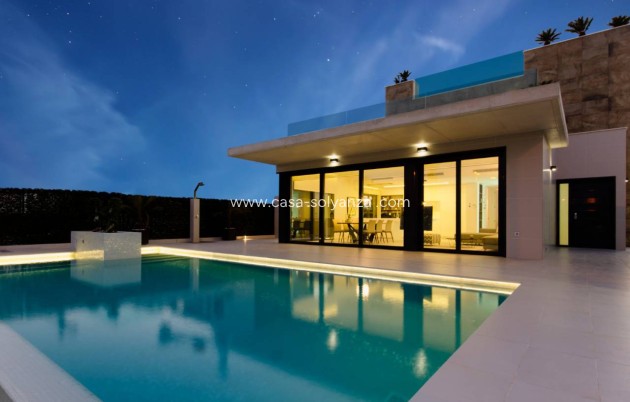 Villa - Neue Gebäude - Orihuela - Orihuela